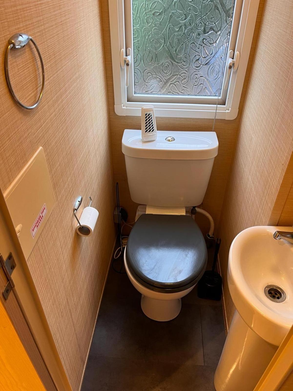 Bungalow Willerby Maasmechelen Buitenkant foto