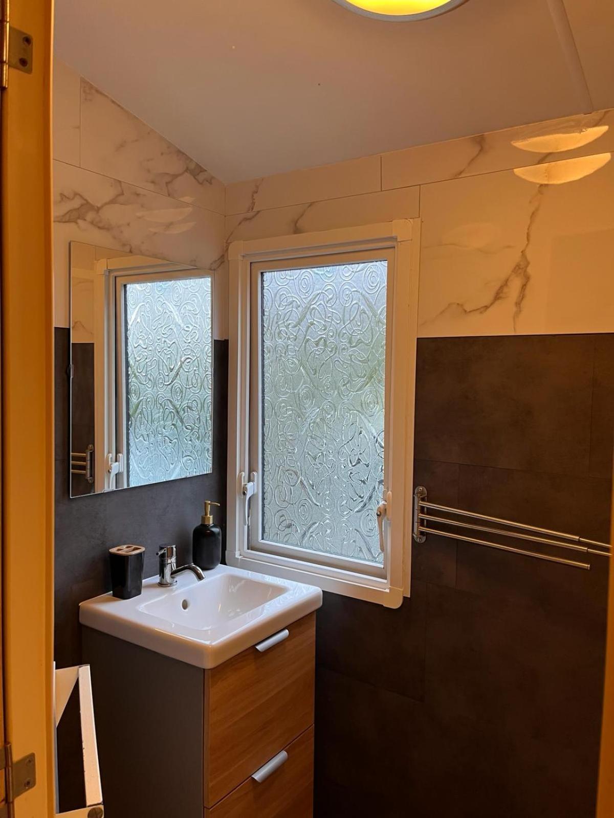 Bungalow Willerby Maasmechelen Buitenkant foto